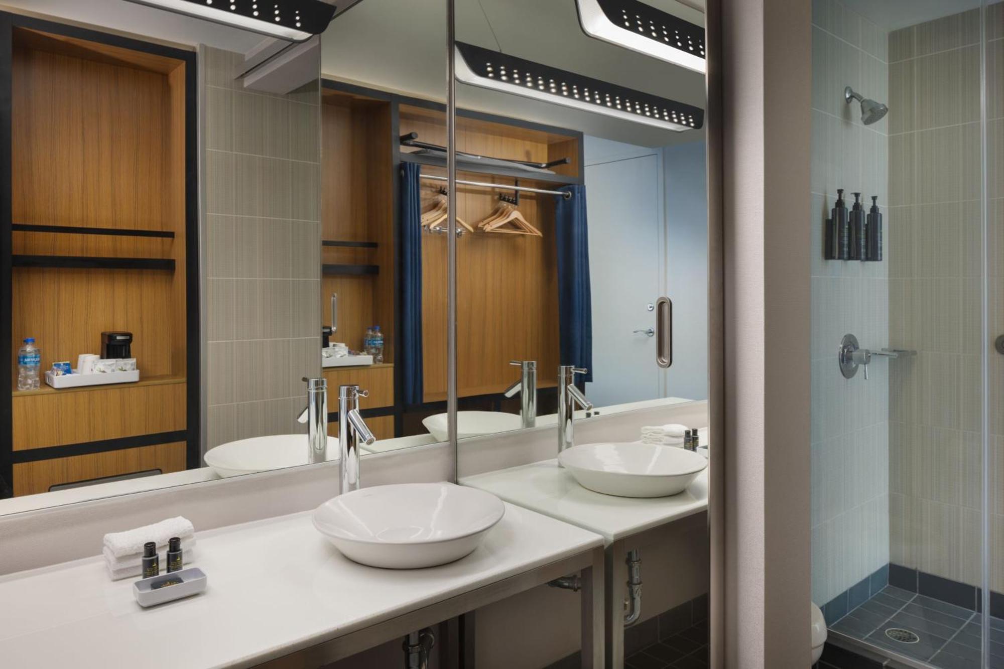 Aloft Tallahassee Downtown Екстериор снимка