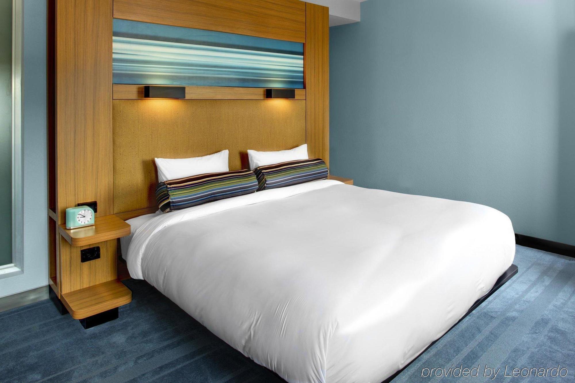 Aloft Tallahassee Downtown Стая снимка